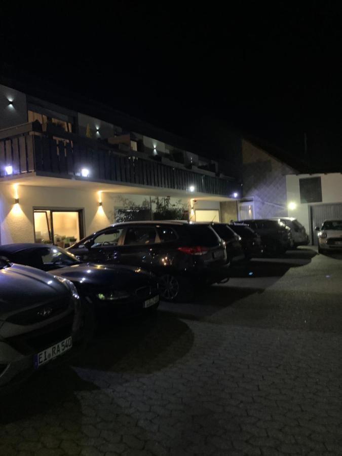 Vina Am Ring Bed & Breakfast Mannebach  Exterior photo